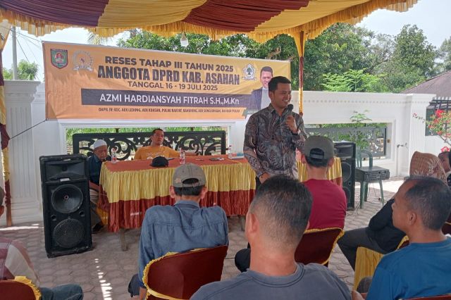 ANGGOTA DPRD KABUPATEN ASAHAN DARI FRAKSI GOLKAR, AZMI HARDIANSYAH FITRAH, S.H., M.Kn., MELAKSANAKAN RESES TAHAP III TAHUN ANGGARAN 2025